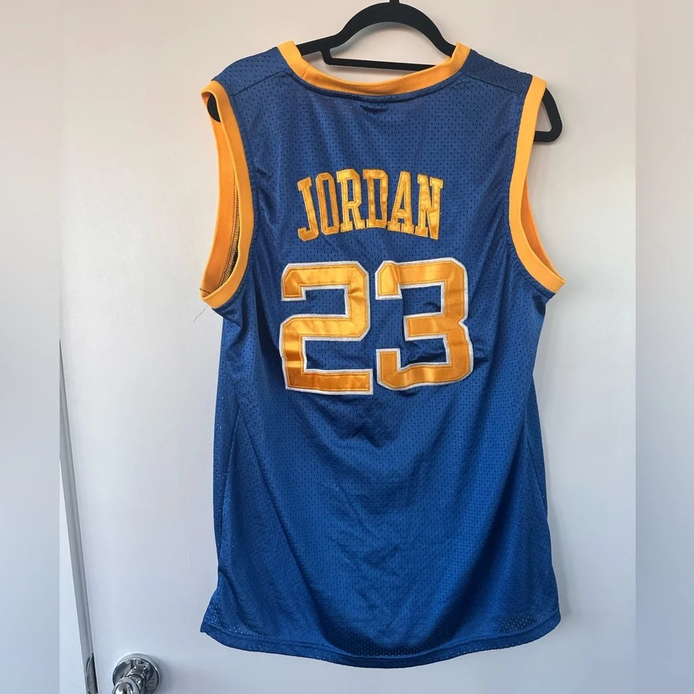 Jordan vintage stitched